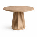 Table ronde en bois de chêne clair
